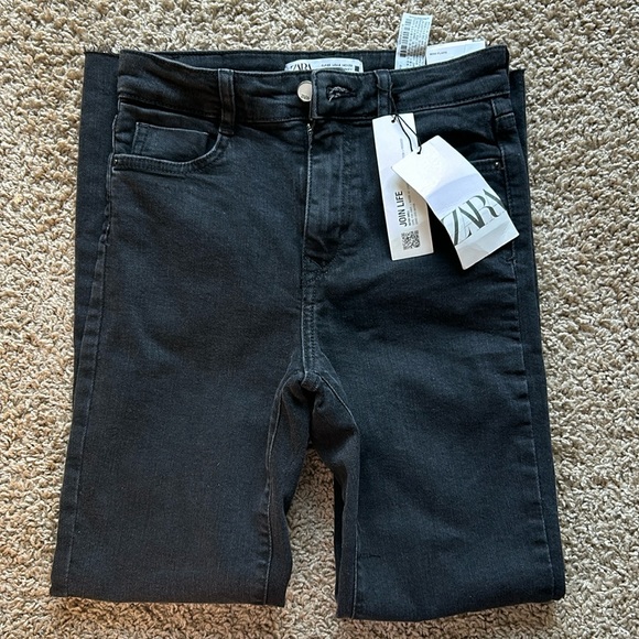 Zara black jeans , size 0 Mini Flare high rise , ankle length - Picture 1 of 5